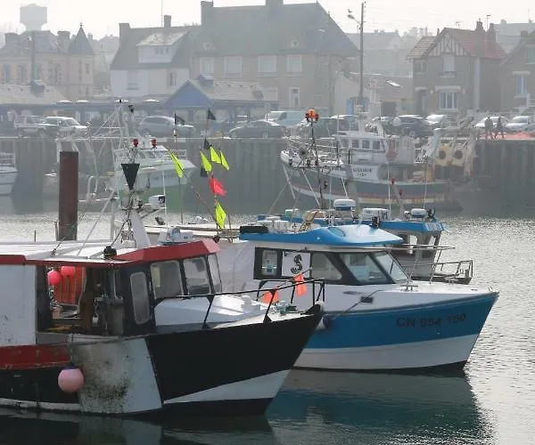 Les Bains De * Grandcamp-Maisy